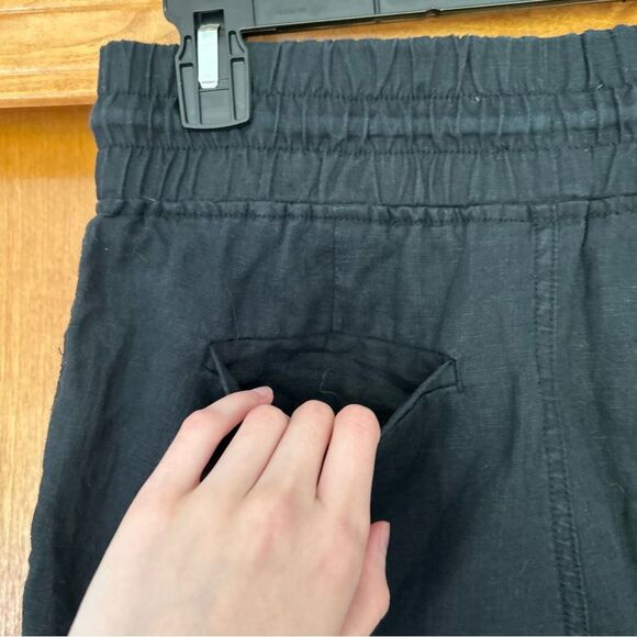 Athleta Cabo Linen Mini Shorts 4" in Black Size 4 Lightweight Breathable Coastal - Picture 7 of 10